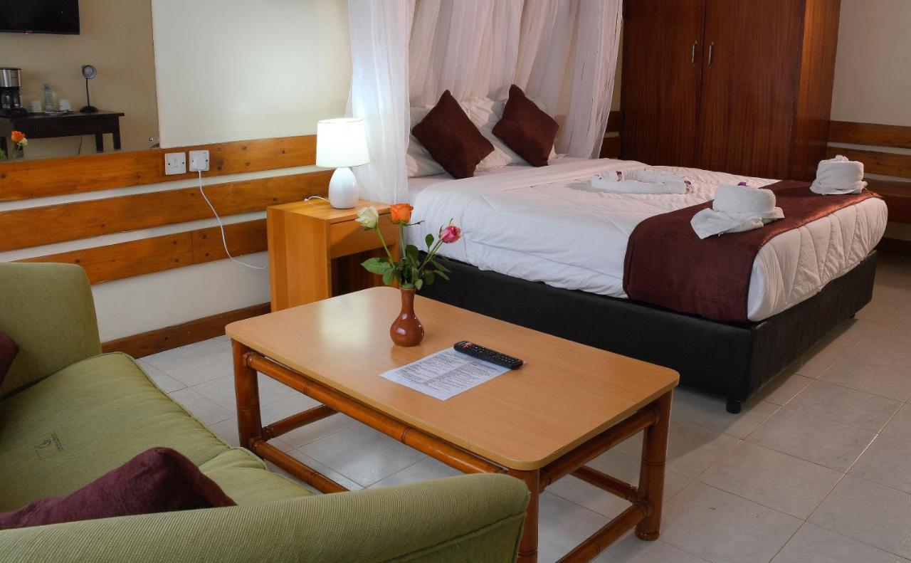 Golf Hotel Kakamega Exterior photo