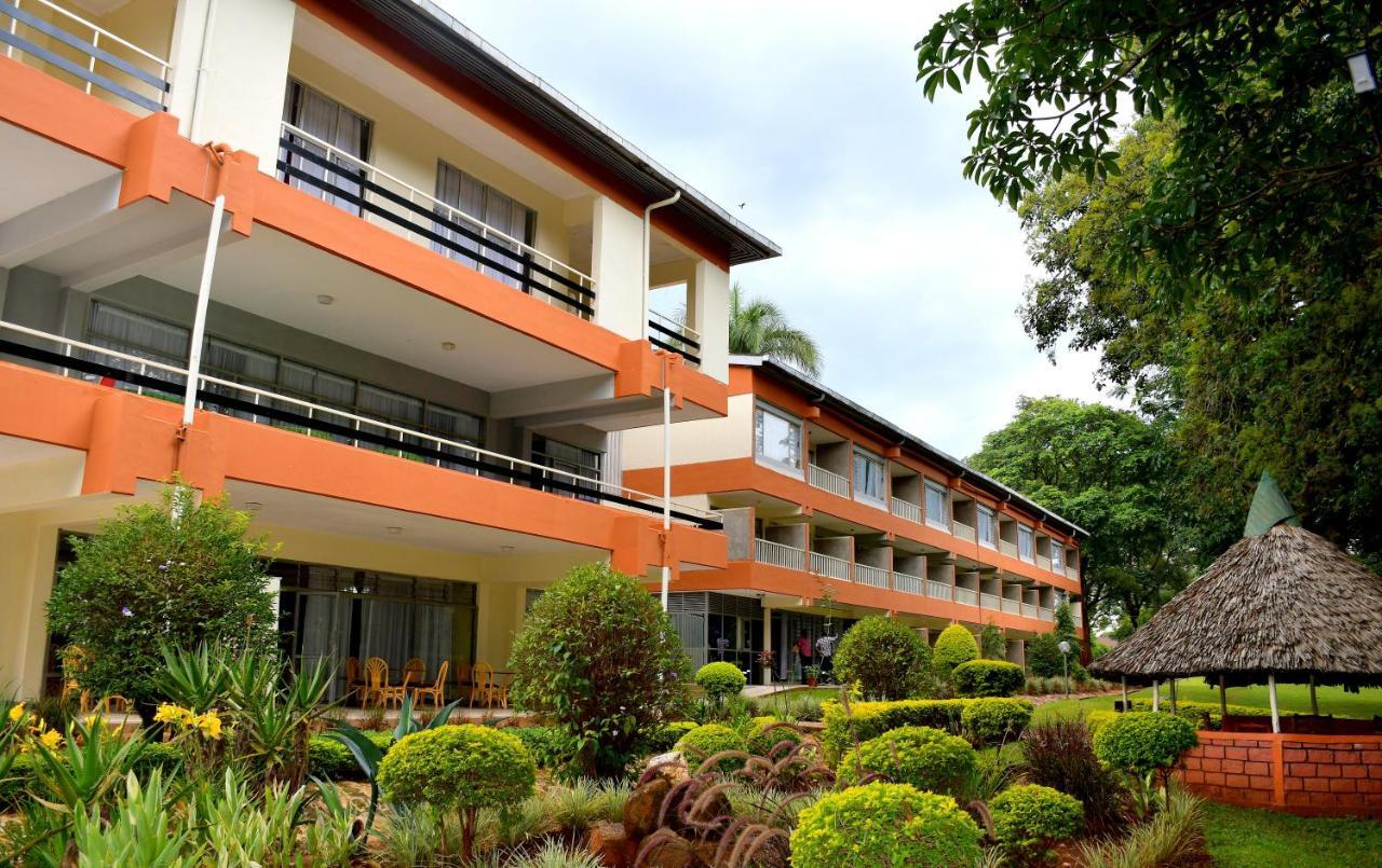 Golf Hotel Kakamega Exterior photo