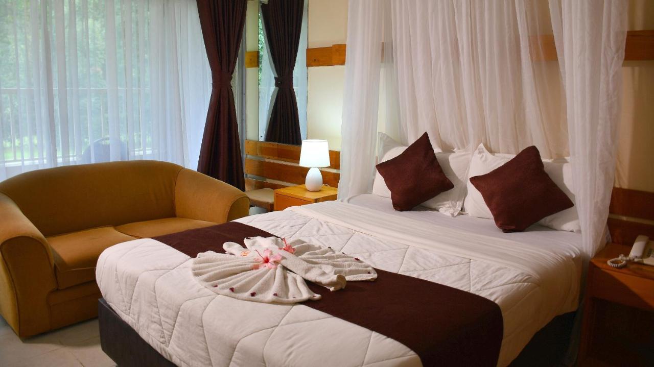 Golf Hotel Kakamega Exterior photo