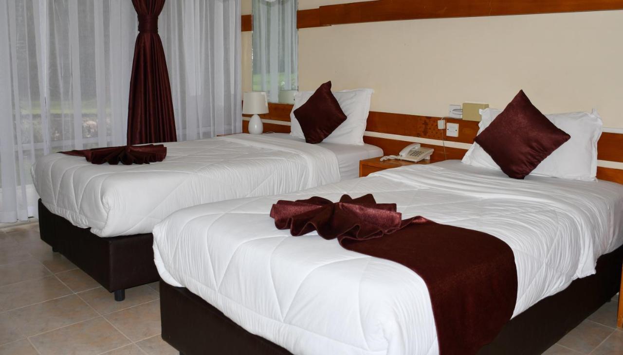 Golf Hotel Kakamega Exterior photo