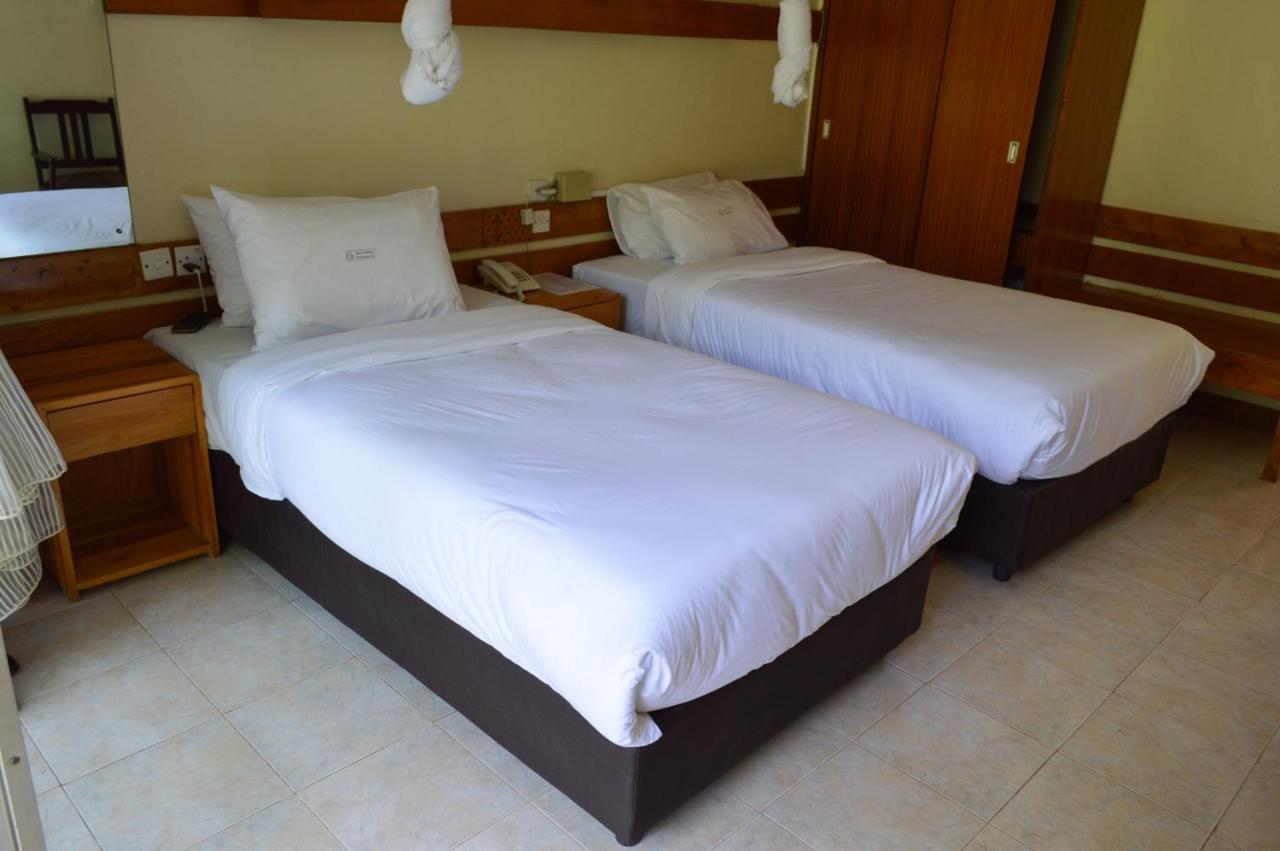 Golf Hotel Kakamega Exterior photo