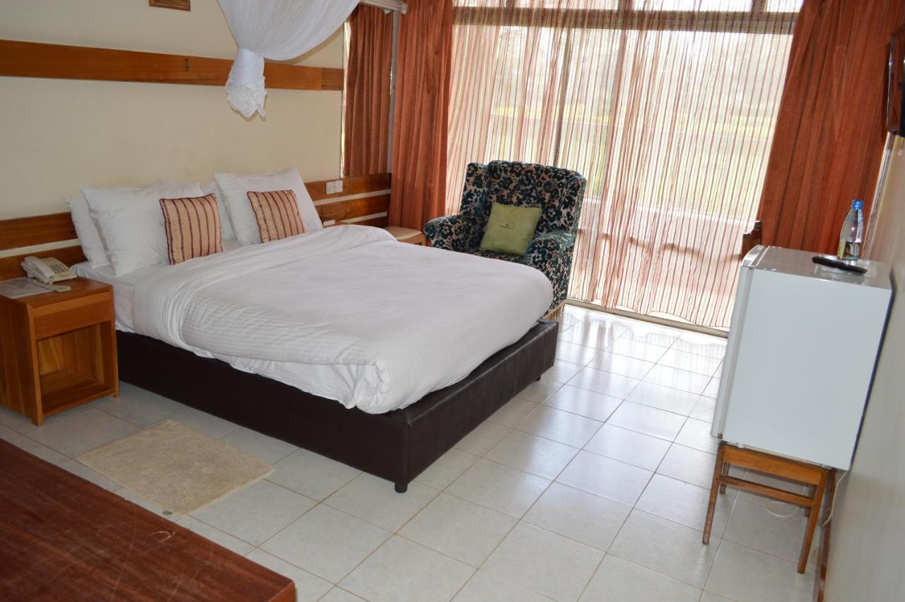 Golf Hotel Kakamega Exterior photo